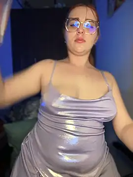 CoraVibes Live XXX Chat