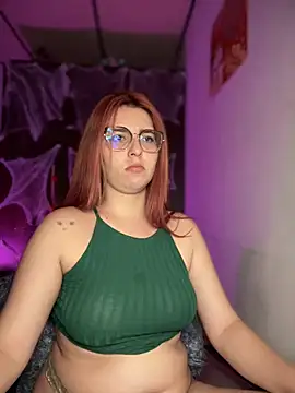 Chatroom XXX en direct de CoraVibes