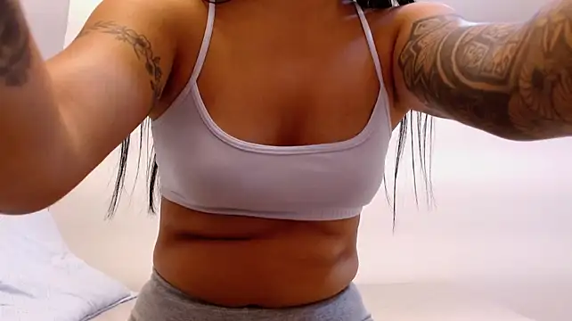 Czat XXX na żywo – louis_k