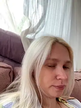 Webkamerová show princessbubblegm