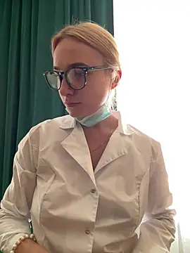 SugarDanger Show in webcam