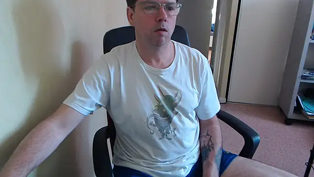 blueandwhite1 Webcam show