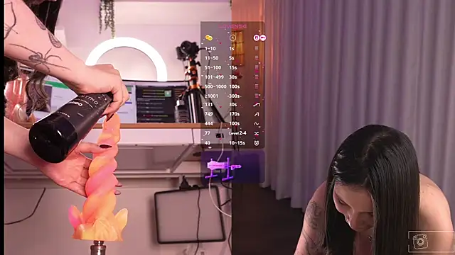 Just__dani's Webcam Show