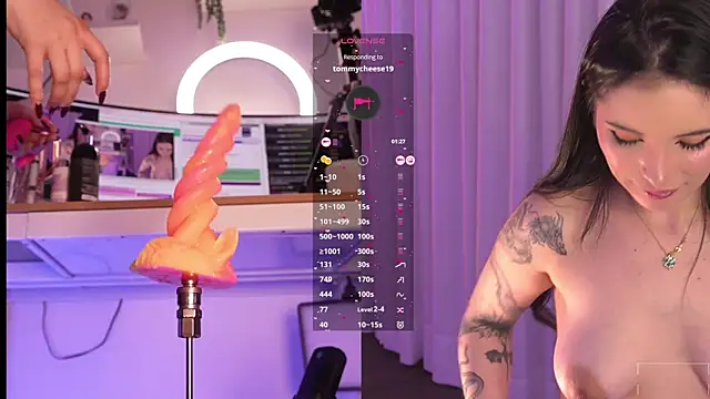 Just__dani's Webcam Show