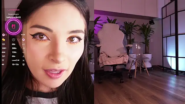 Just__dani's Webcam Show