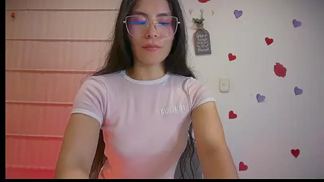 Živá chatovací místnost sasha_jonne