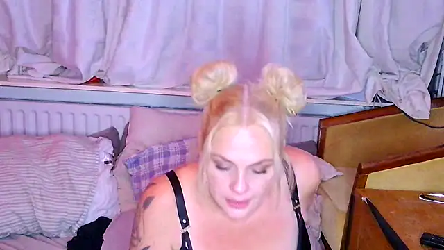 sweetsinzz Webcam Show