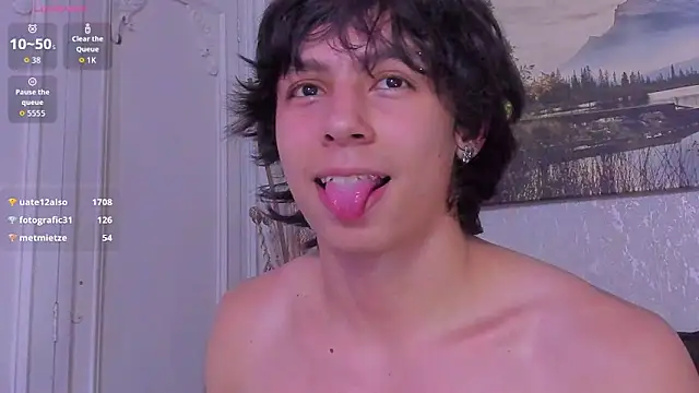 Show modela Tyler_durten na web-kameri