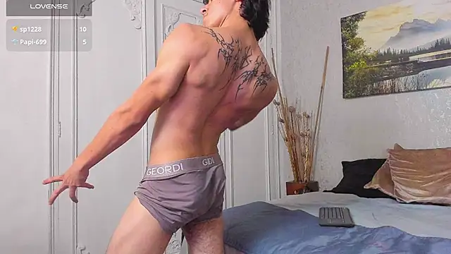 عرض كام Tyler_durten