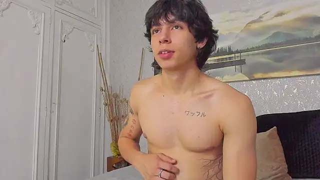 Tyler_durten Adlı Modelin Canlı XXX Sohbeti