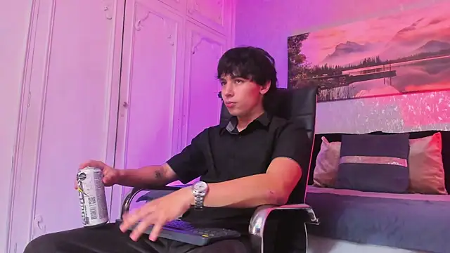 Tyler_durtenのウェブカメラショー