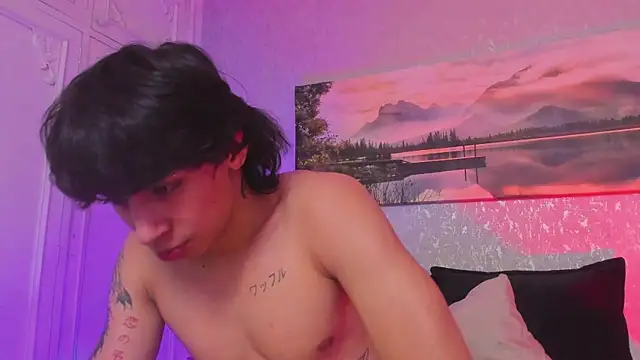 Show modela Tyler_durten na web-kameri