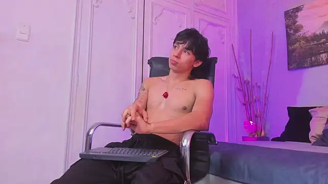 הופעת וובקאם של Tyler_durten