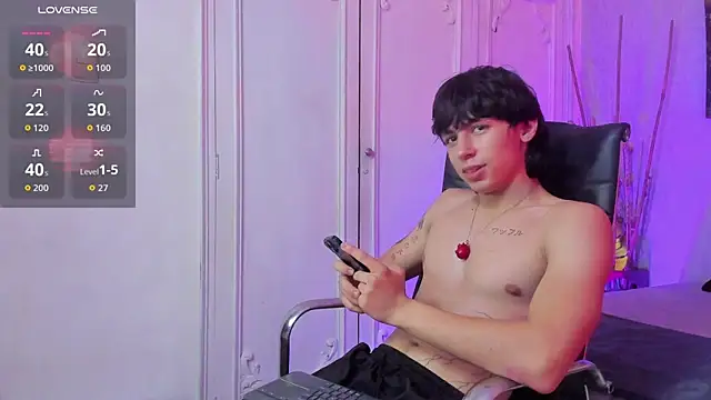 Tyler_durtenのウェブカメラショー