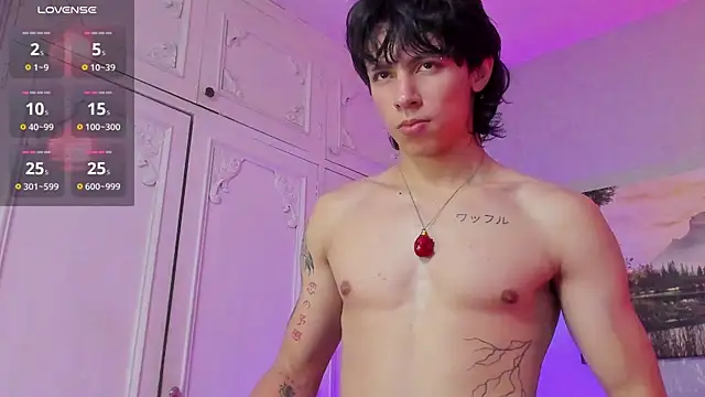 Tyler_durten Show in webcam