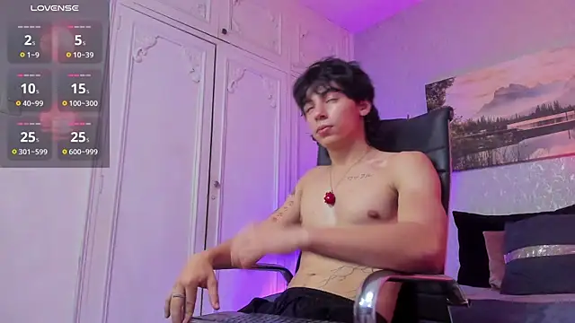 Tyler_durten Шоу с уебкамера