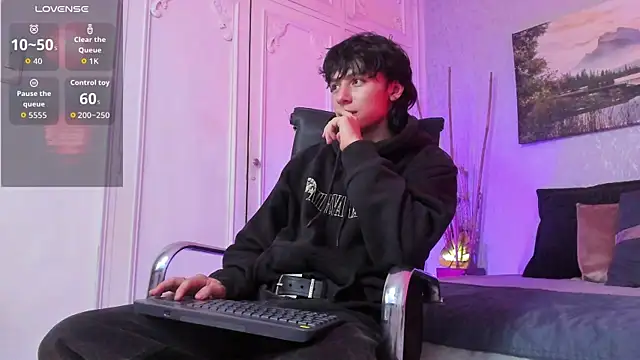 Tyler_durtenのウェブカメラショー