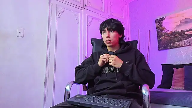 Tyler_durten Шоу с уебкамера
