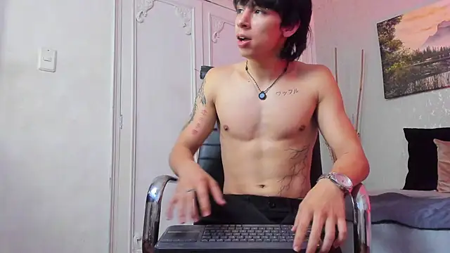 Tyler_durten Шоу с уебкамера
