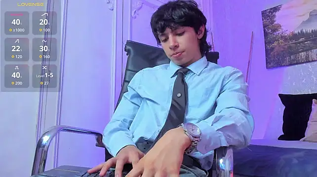 Show modela Tyler_durten na web-kameri