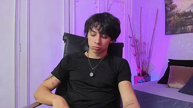 Tyler_durten Шоу с уебкамера