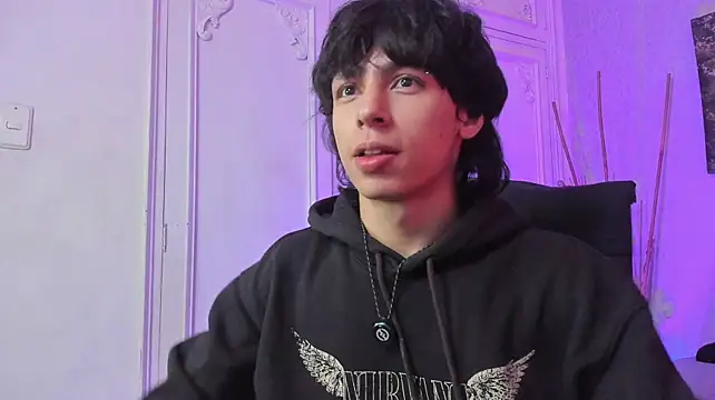 Tyler_durtenのウェブカメラショー