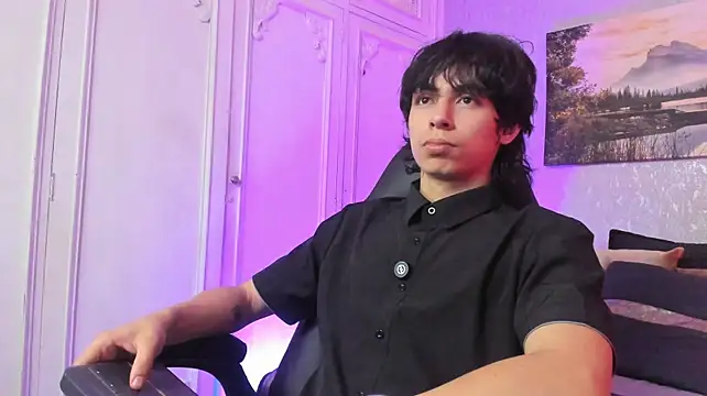 Czat XXX na żywo – Tyler_durten