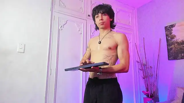 Tyler_durtenのウェブカメラショー