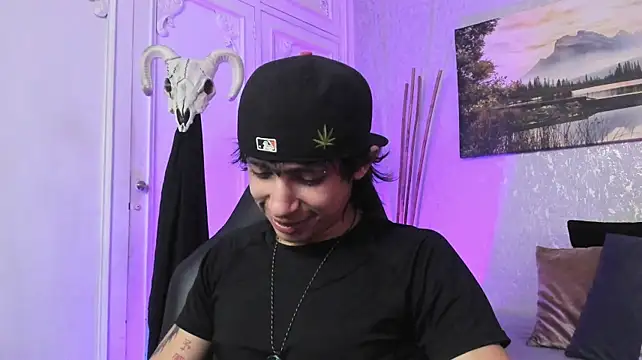 הופעת וובקאם של Tyler_durten
