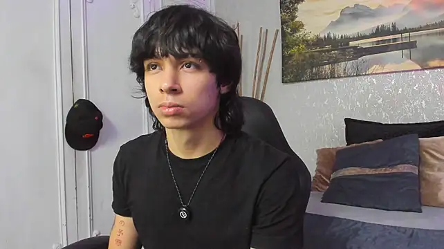 Tyler_durten Show in webcam