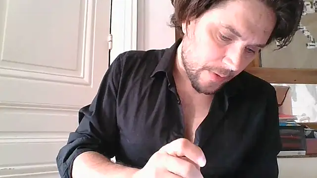 Titilouonlyf69 webkamerás műsora