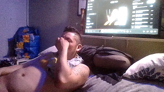 B3toBaby Show in webcam