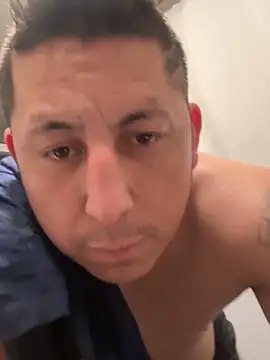 B3toBaby Show in webcam