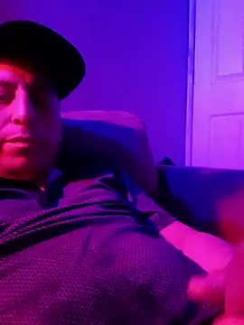 Pokazy przed kamerką – B3toBaby