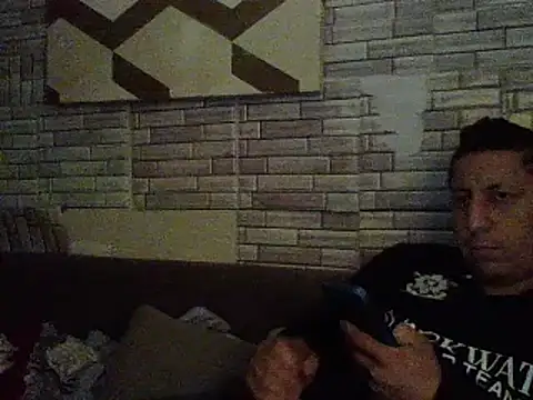 B3toBaby Show in webcam