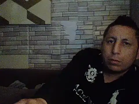 B3toBaby Show in webcam
