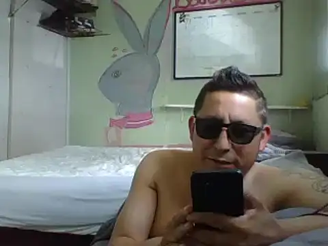 Badboibeto webkamerás műsora
