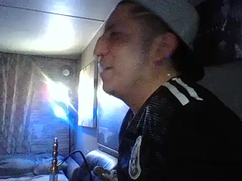 Badboibeto webkamerás műsora