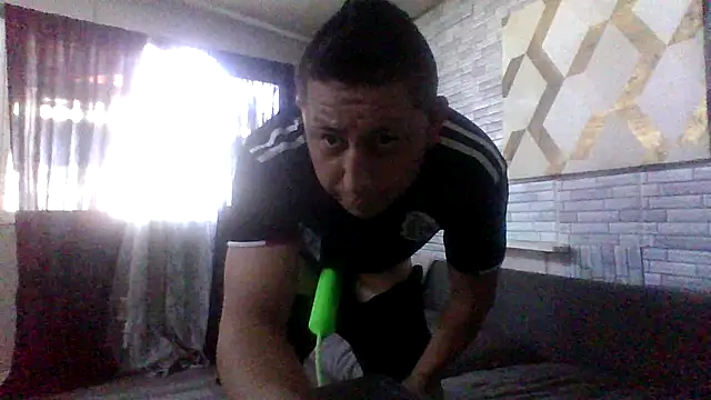 Badboibeto Webcam Show