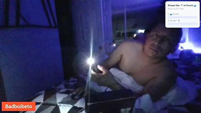 Badboibeto webkamerás műsora