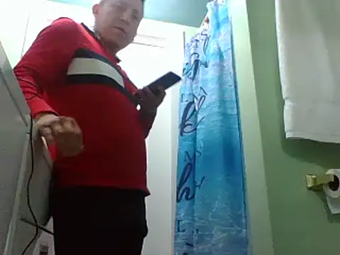 Badboibeto: διαδικτυακό σόου στην κάμερα
