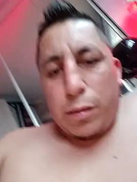 Badboibeto: διαδικτυακό σόου στην κάμερα