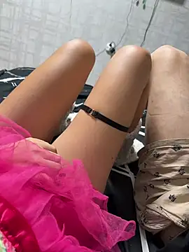 TWOLOVEsX Webcam Show