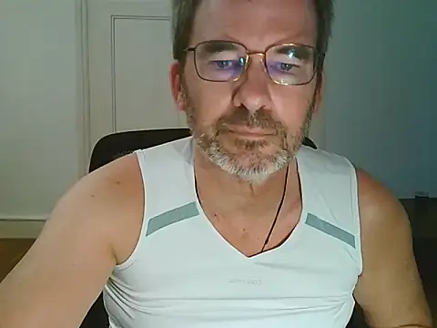 Show modela stallionrider88 na web-kameri