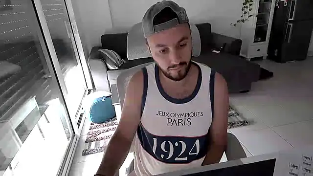 Assfucker600 Pertunjukan Webcam