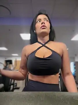 Risky_Workouts Adlı Modelin Web Kamerası Şovu