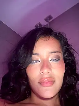 Chat +18 de Risky_Workouts ao vivo