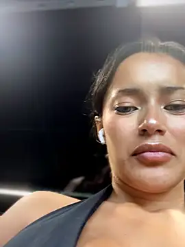 Risky_Workouts Webcamshow