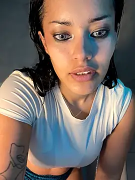 Risky_Workouts Webcamshow