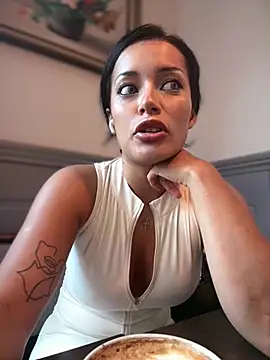 Risky_Workouts Webcamshow
